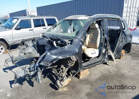 2009 Volkswagen Tiguan S/Se/Sel from USA, damaged, VIN WVGAV75N19W505568